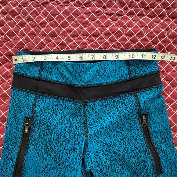 Lululemon Just Breathe yoga/workout tights - Picture 4 of 7